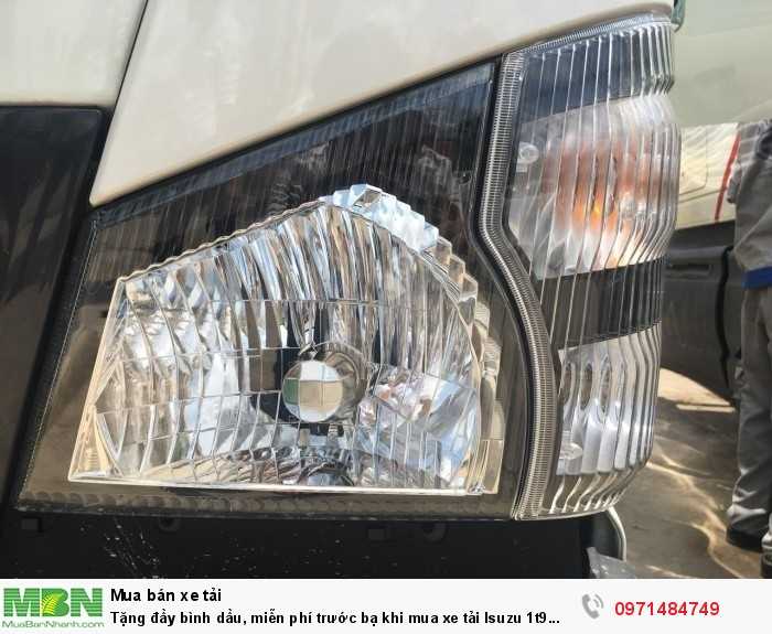 Tặng đầy bình dầu, miễn phí trước bạ khi mua xe tải Isuzu 1t9 trong tháng