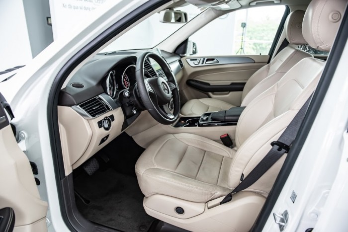 Mercedes GLE400 Như Mới Bán Chính Hãng Thanh Toán 600 triệu là Nhận Xe