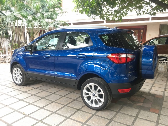 Xe Ford EcoSport Titanium 1.5L AT 2018