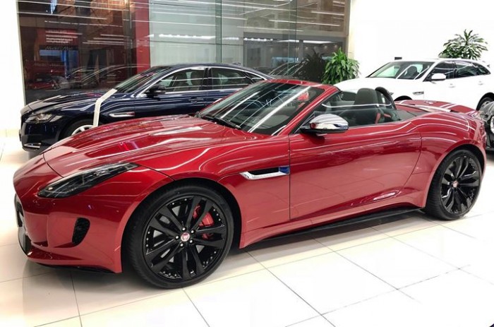 Bán Jaguar F Type 2017 mới, mẫu cabriolet 2 chỗ tuyệt vời!