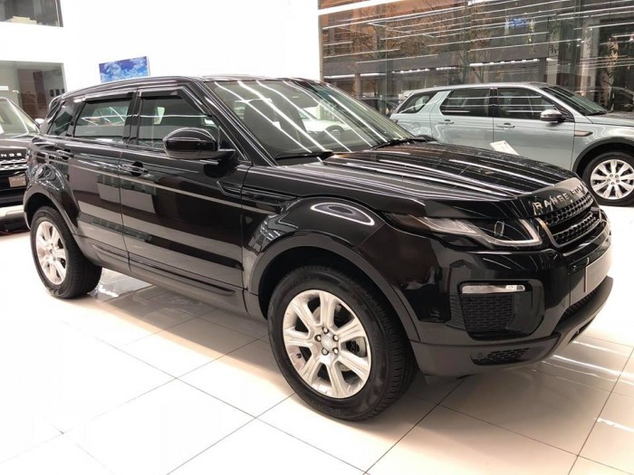 Cần bán LandRover Evoque HSE sản xuất năm 2017, màu đen, xe nhập