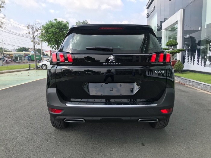 Giá Xe Pháp Peugeot 3008 HCM | CUV 5 chổ | Hỗ trợ 85% Ngân Hàng