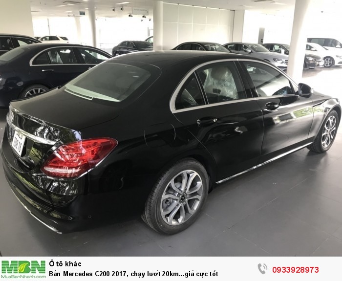 Bán Mercedes C200 2017, chạy lướt 20km...giá cực tốt