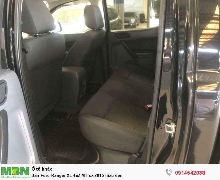 Bán Ford Ranger XL 4x2 MT sx 2015 màu đen
