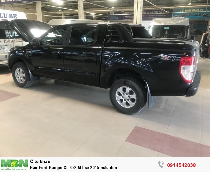 Bán Ford Ranger XL 4x2 MT sx 2015 màu đen