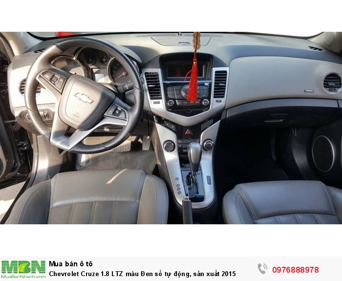 Chevrolet Cruze 1.8 LTZ màu Đen số tự động, sản xuất 2015