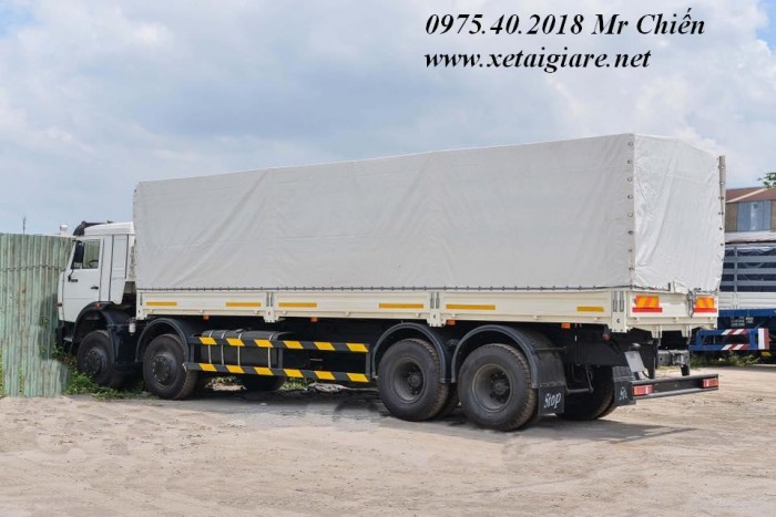 Xe tải thùng Kamaz 53229 (6x4) thùng 9n2 giá rẻ nhất thị trường