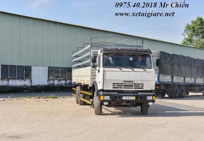 Xe tải thùng Kamaz 53229 (6x4) thùng 9n2 giá rẻ nhất thị trường