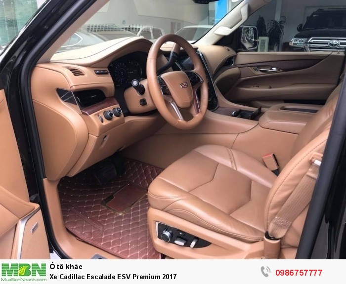 Xe Cadillac Escalade ESV Premium 2017