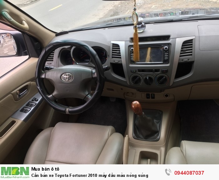 Cần bán xe Toyota Fortuner 2010 máy dầu màu nòng súng