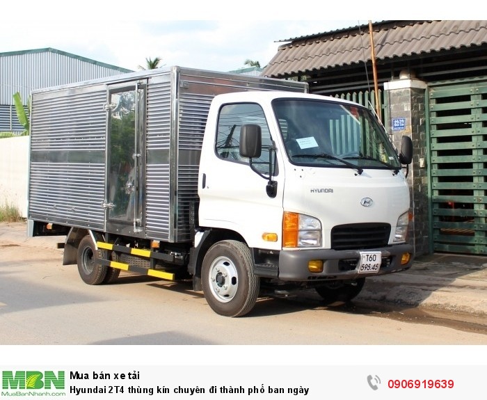 Hyundai 2T4 thùng kín chuyên đi thành phố ban ngày