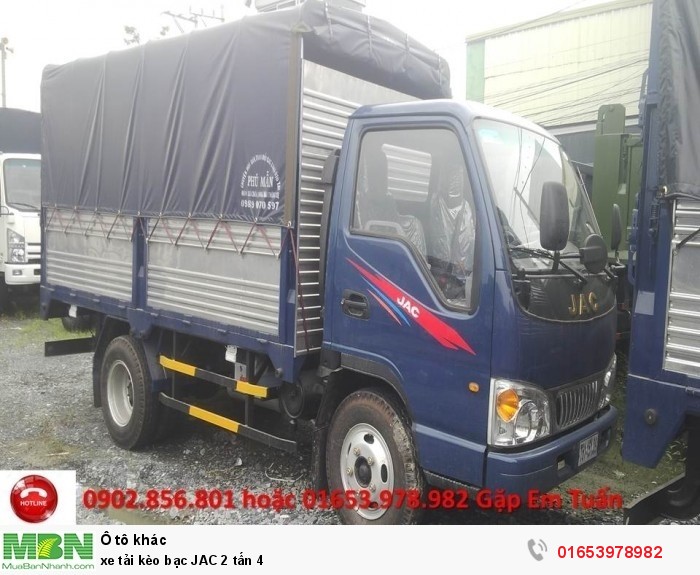 Xe tải kèo bạc JAC 2 tấn 4