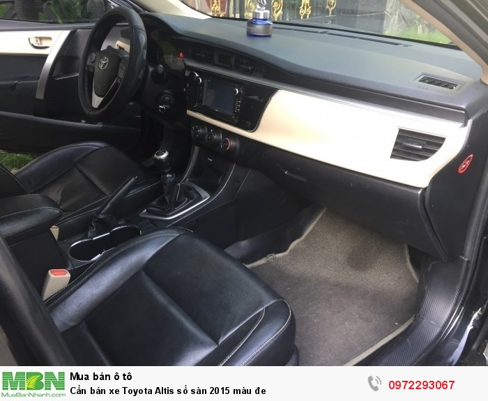Cần bán xe Toyota Altis số sàn 2015 màu đe