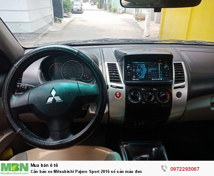 Cần bán xe Mitsubishi Pajero Sport 2016 số sàn màu đen