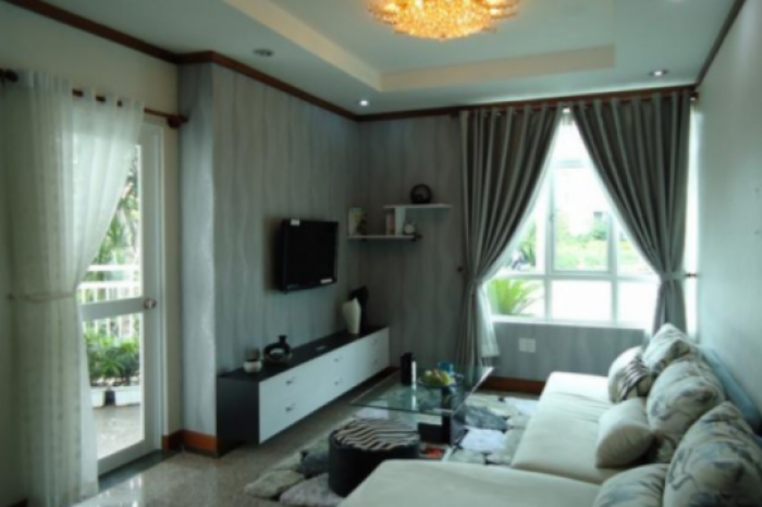 Bán nhà đường Hoàng Diệu, Quận 4, 172,5m2, 2 lầu