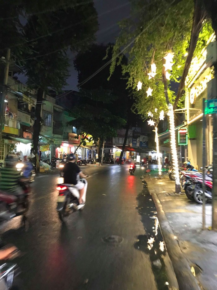 Mặt Phố 2 chiều Nguyễn Thái Bình Quận Tân Bình Phường 4 chỉ 7.5 tỷ.