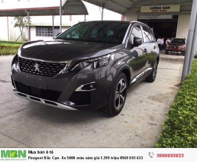 Peugeot Bắc Cạn- Xe 5008 màu xám 2018 Giao Ngay