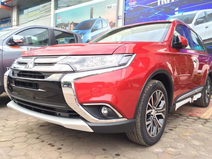 Bán xe Mitsubishi Outlander 2.0 CVT