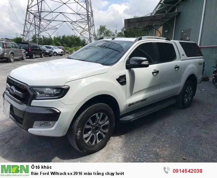 Bán Ford Wiltrack sx 2016 màu trắng chạy lướt