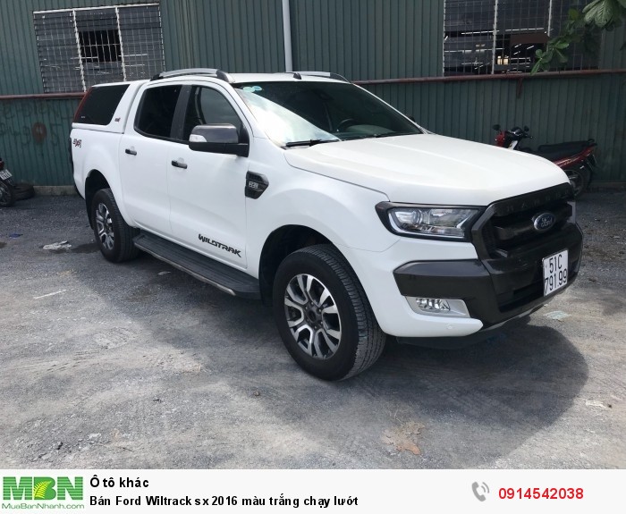 Bán Ford Wiltrack sx 2016 màu trắng chạy lướt