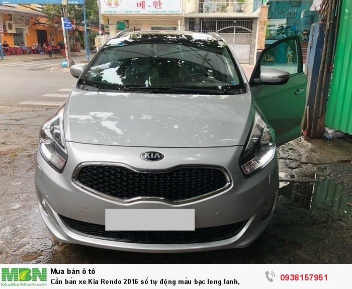 Cần bán xe Kia Rondo 2016 số tự động màu bạc long lanh,