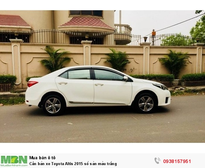 Cần bán xe Toyota Altis 2015 số sàn màu trắng