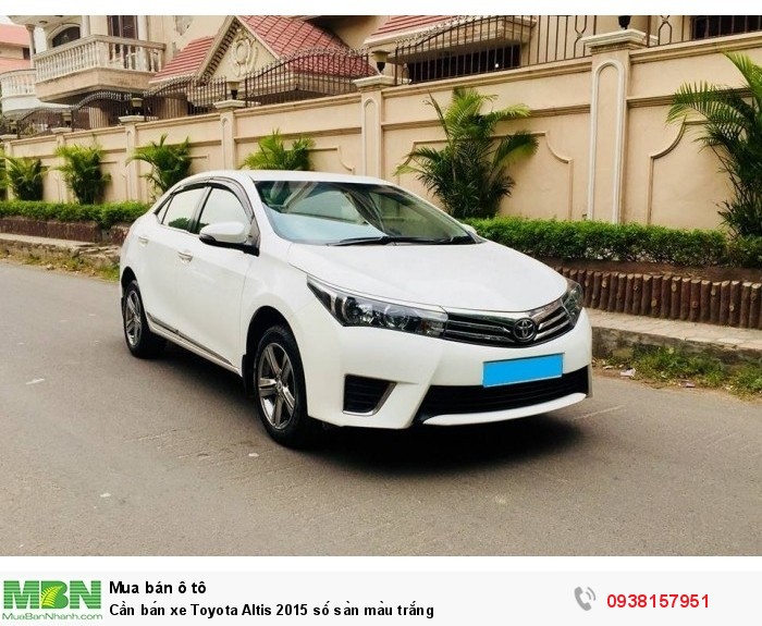 Cần bán xe Toyota Altis 2015 số sàn màu trắng