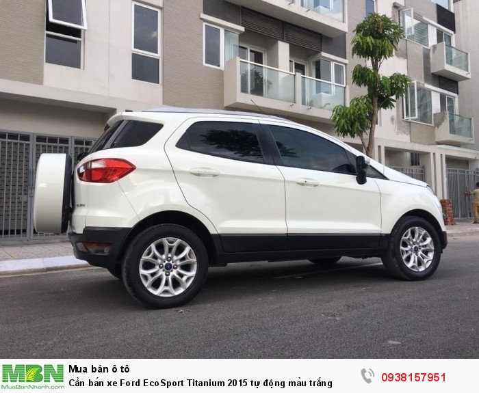 Cần bán xe Ford EcoSport Titanium 2015 tự động màu trắng