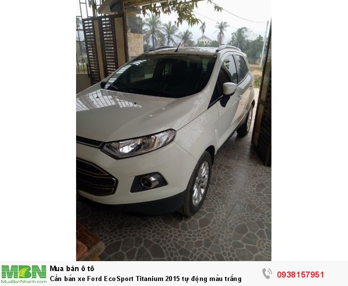 Cần bán xe Ford EcoSport Titanium 2015 tự động màu trắng