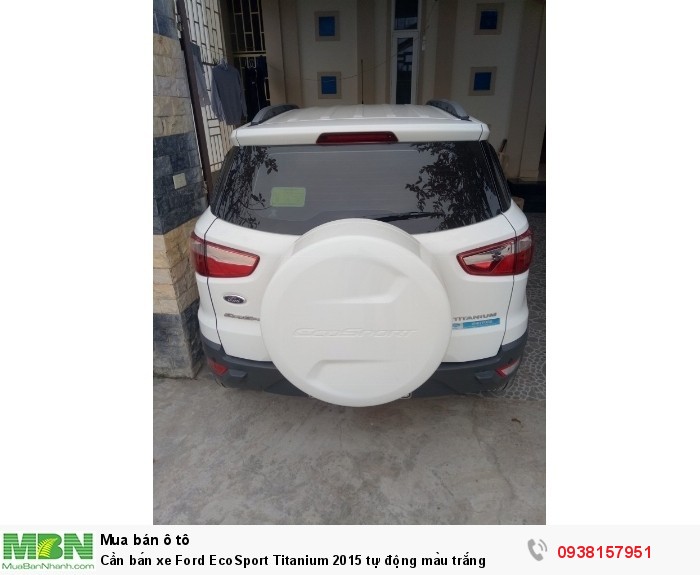 Cần bán xe Ford EcoSport Titanium 2015 tự động màu trắng