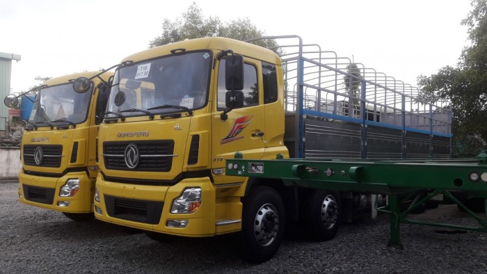 Xe Dongfeng 4 chân Hoàng Huy YC310 sản xuất 2017