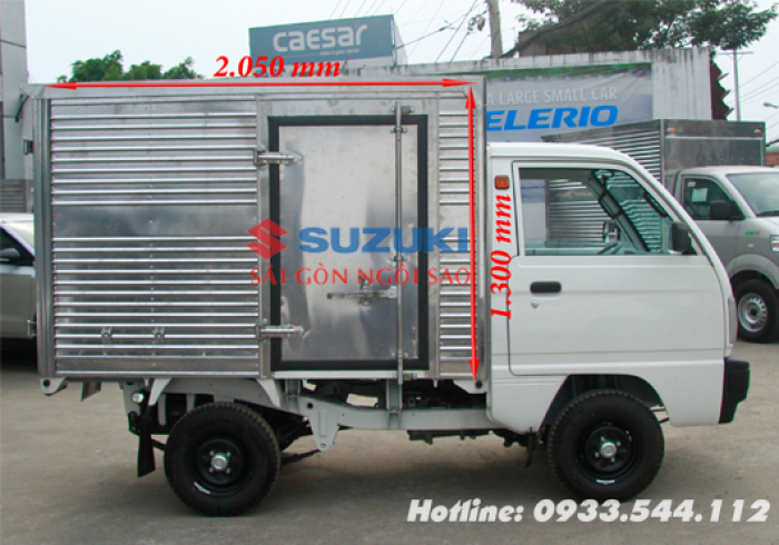 Suzuki Truck chạy giờ cấm