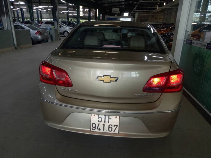 Bán nhanh Chevrolet Cruze LT 2016, ghi vàng, số sàn