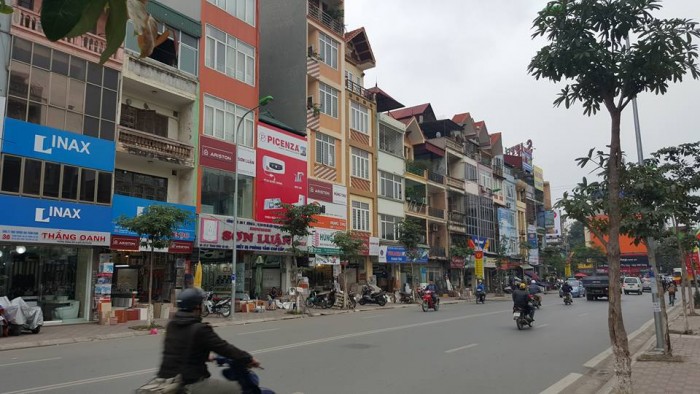 Cho thuê cửa hàng ngay mặt phố Nguyễn Sơn, kinh doanh cực kỳ lãi, siêu lợi nhuận.