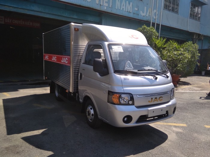 Xe tải jac x5 1T25 2018, máy động cơ Isuzu cabin hyundai