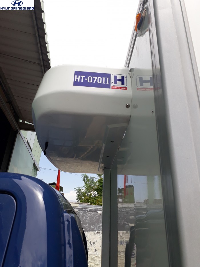 Hyundai thùng đông lạnh dưới 2 tấn