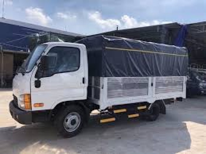 Hyundai New Mighty n250 vua đường phố