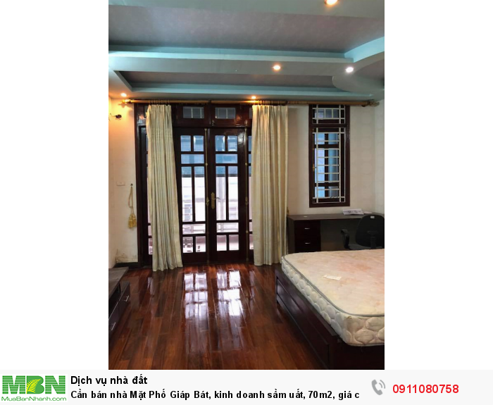 Cần bán nhà Mặt Phố Giáp Bát, kinh doanh sầm uất, 70m2