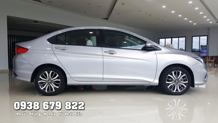 Xe Honda City TOP đời 2018 màu Bạc, Trả góp với 180tr nhận xe, Tặng gói phụ kiện trong tháng