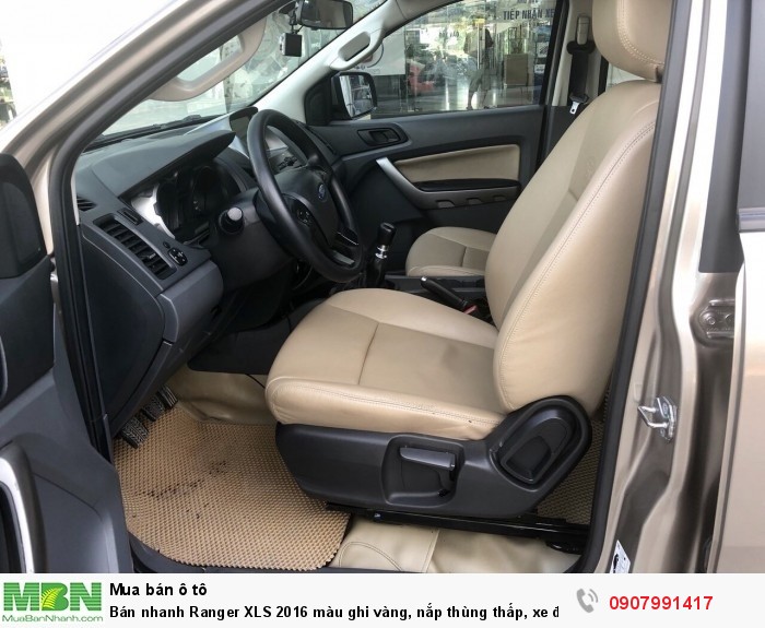 Bán nhanh Ranger XLS 2016 màu ghi vàng, nắp thùng thấp, xe đẹp như ảnh