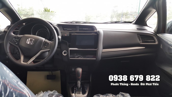 Honda Jazz 1.5 RS đời 2018 màu Cam, Xe giao liền chỉ với 170tr. Tặng gói phụ kiện hơn 10 triệu đồng