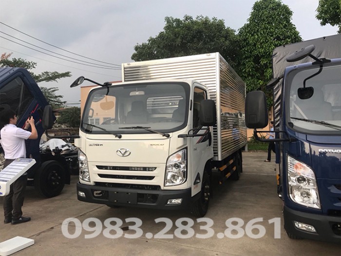 Bán xe tải iz65 gold thùng kín|xe tai iz65 thung kin-hỗ trợ vay cao, lãi suất thấp.
