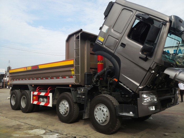 Xe Ben Howo 2017 Thùng Đúc Nhẹ 16.2T