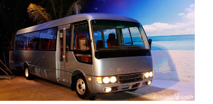 Bán xe khách 22 chổ Fuso rosa công nghệ nhật do thaco lắp ráp