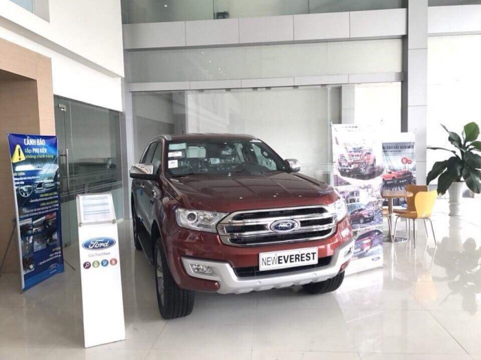 Ford Everest 2018 Turbo kép hoàn toàn mới, cam kết giá ưu đãi nhất, giao xe sớm nhất