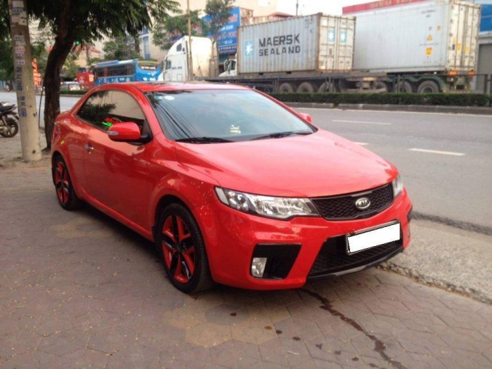 Mình cần bán gấp Kia Cerato  hai cữa thể thao sx 2010 đỏ cực đẹp