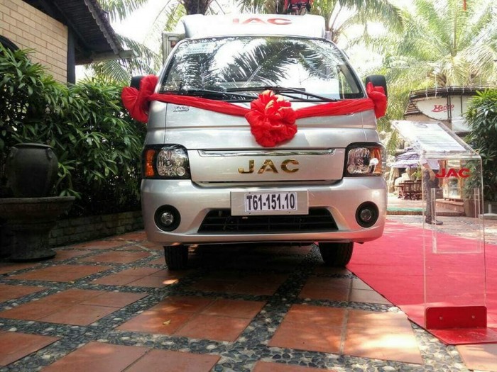 khuyến mãi giá sốc 40tr nhận ngay siêu phẩm jac 990kg