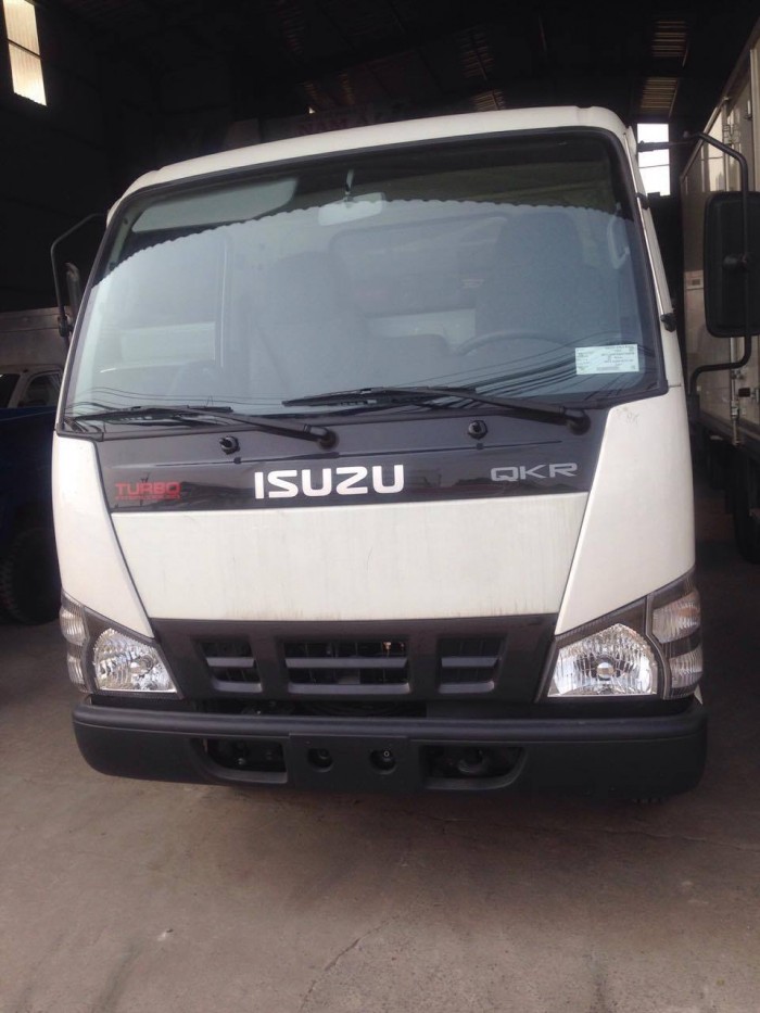 Xe tải ISUZU QKR77H tải 2.2 tấn, thùng dài
