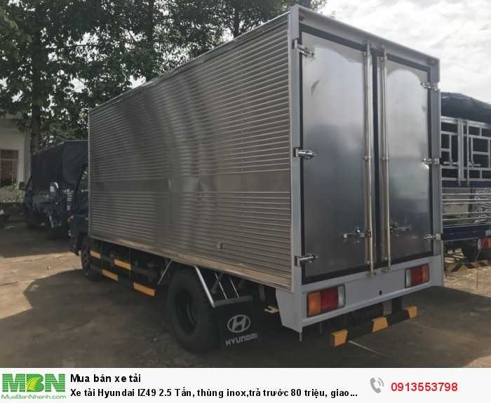 Xe tải Hyundai IZ49 2.5 Tấn, thùng inox,trả trước 80 triệu, giao xe ngay