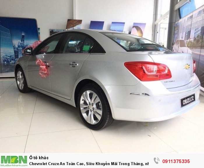 Chevrolet Cruze An Toàn Cao, Siêu Khuyến Mãi Trong Tháng, nhận xe ngay